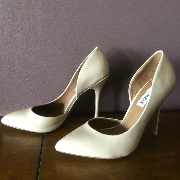 Steve Madden Nude Patent Leather D’Orsay Pump - Picture 3 of 5